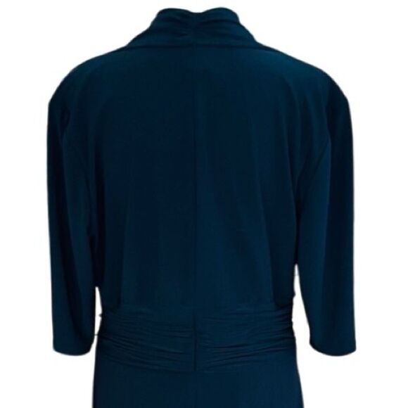 Evan Picone Surplice Neckline Ruched Waist Dress Size 14. - Picture 8 of 10